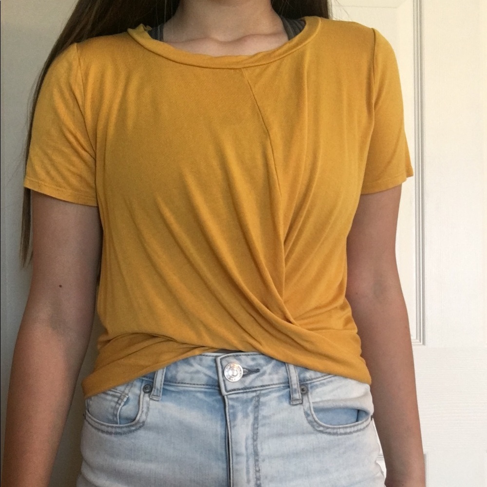 Tied bottom t shirt